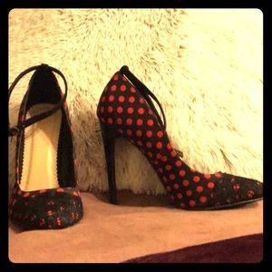 Valarie (Madison) Black w/Red Polka Dot Stilettos